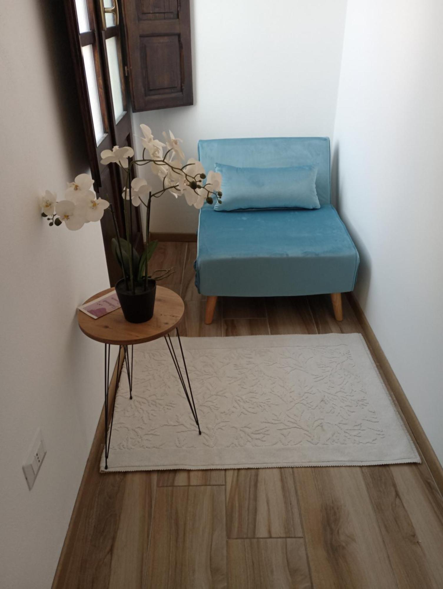 Niu Rooms Ористано Экстерьер фото